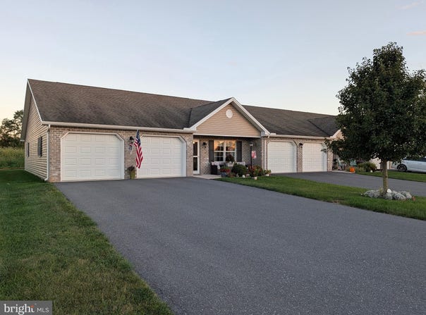 327 FRANKLIN Way, SHIPPENSBURG, PA 17257