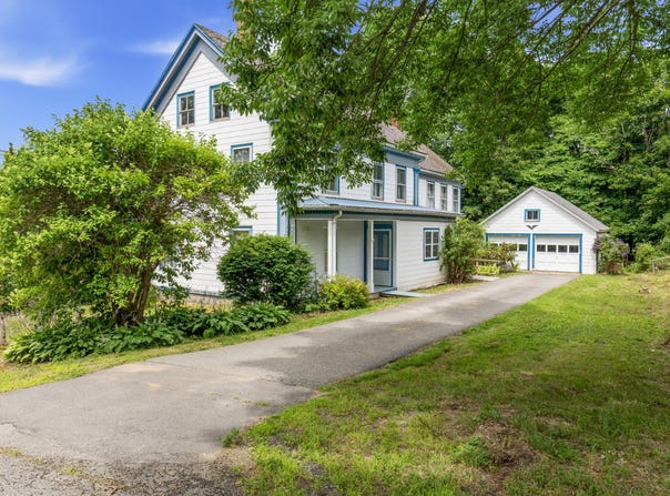 24 Old Rte One, Waldoboro, ME 04572
