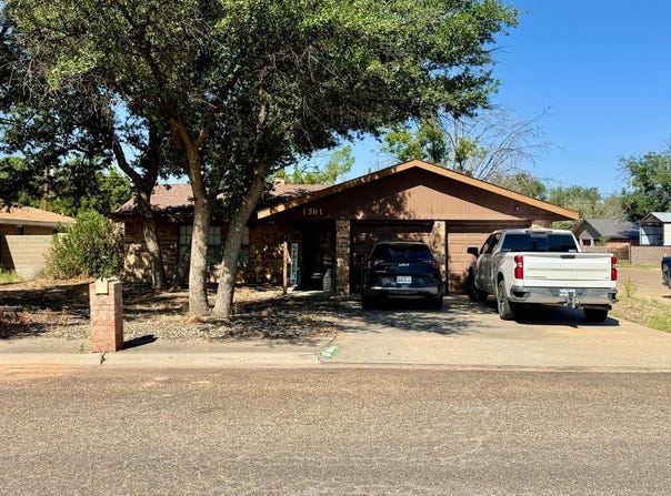 1301 S Leon, Monahans, TX 79756