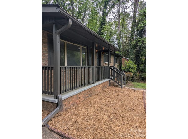 1002 Hemlock Drive, Shelby, NC 28150
