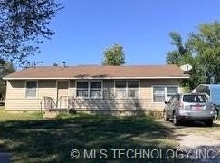 1124 W Pearl Street, Collinsville, OK 74021