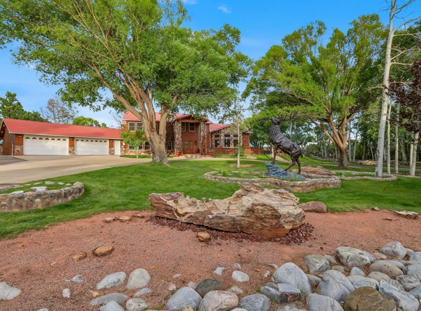 19 Double D Road, Pecos, NM 87552