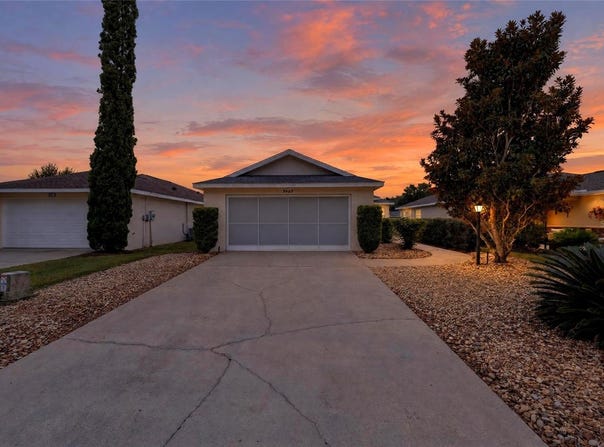 9469 SW 93RD Loop, OCALA, FL 34481
