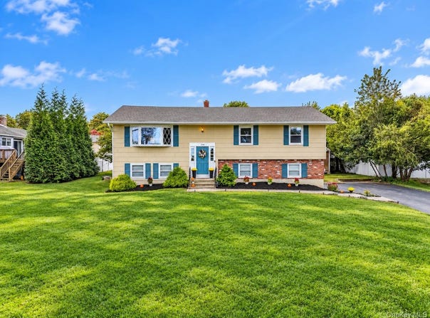 3236 Court Street, Yorktown Heights, NY 10598