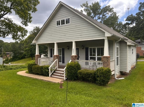 2001 4TH PLACE, BIRMINGHAM, AL 35205