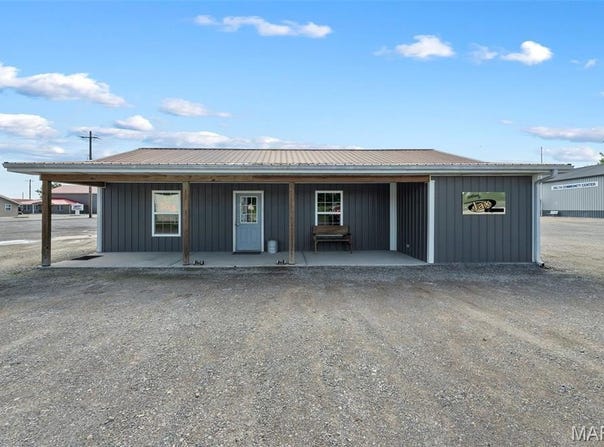 201 State Street E, Delta, MO 63744