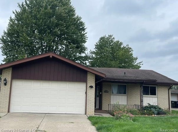 12156 Corvair Drive, Sterling Heights, MI 48312