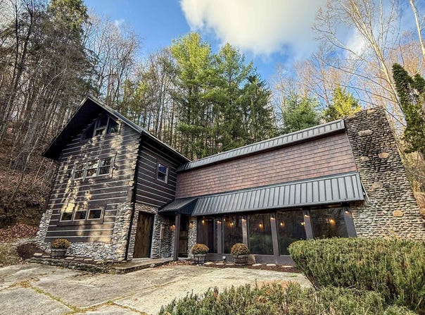 6867 Seneca Trail, Parsons, WV 26287-0000