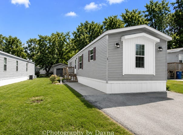 15 Apache Court, Bourbonnais, IL 60914