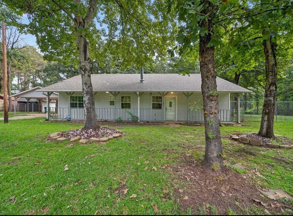 887 Janis Dr., Bullard, TX 75757