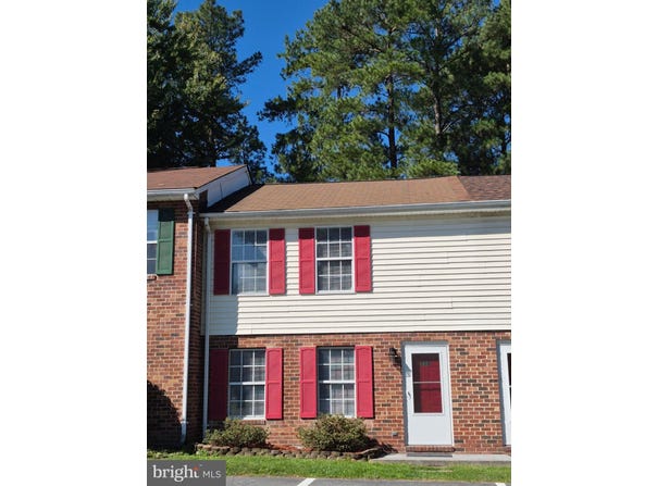 110 WARREN Circle, STEPHENS CITY, VA 22655