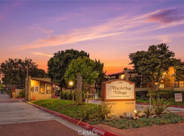 1000 W Macarthur Boulevard, Santa Ana, CA 92707