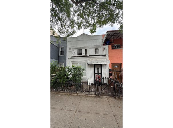 1240 Manor Avenue, Bronx, NY 10472
