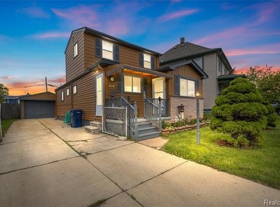 2378 River Drive, Lincoln Park, MI 48146