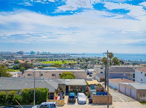 765 W 26th St #304, San Pedro, CA 90731