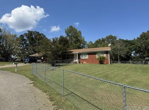 1704 Maple Cove, Pocahontas, AR 72455