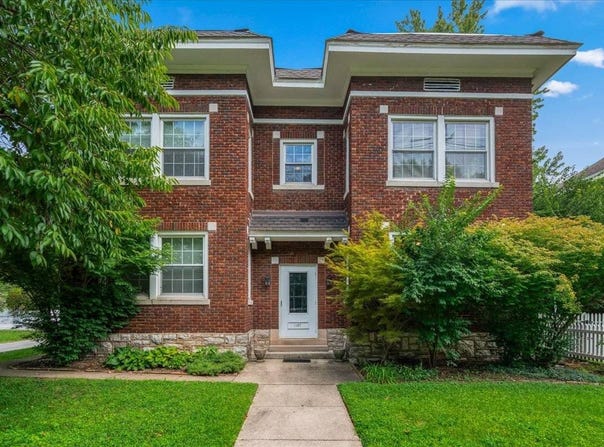 1127 Richmond Rd, Lexington, KY 40502