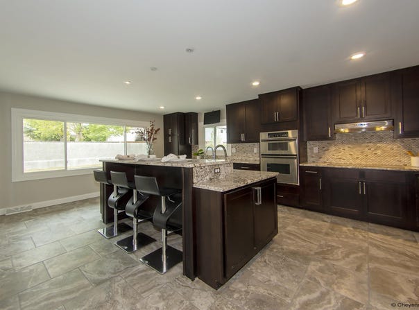 808 VIRGINIA CT, Cheyenne, WY 82009