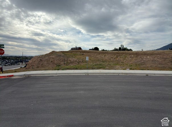 756 W UNION BENCH Dr S, Mapleton, UT 84664