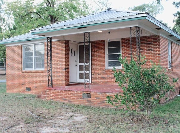 24 Crown Road, RAMER, AL 36069