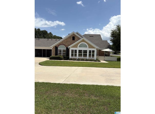 320 HIDDEN CREEK CIRCLE, DOTHAN, AL 36301
