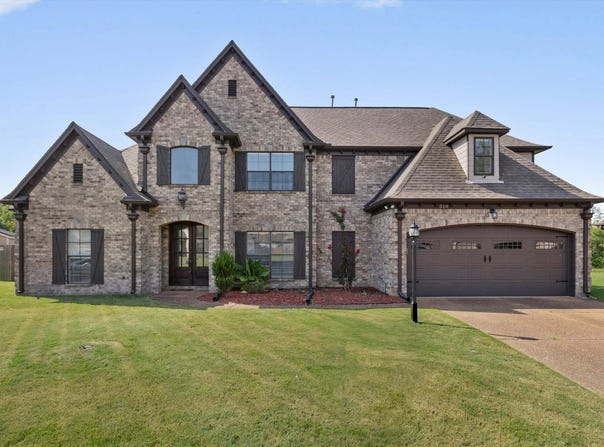 310 MISTY FIELDS Cv S, Oakland, TN 38060