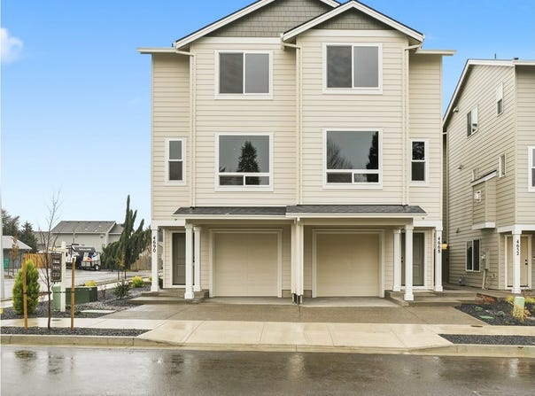 4690 SE 2ND St, Gresham, OR 97080