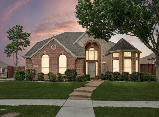 1649 Mcgee Lane, Carrollton, TX 75010