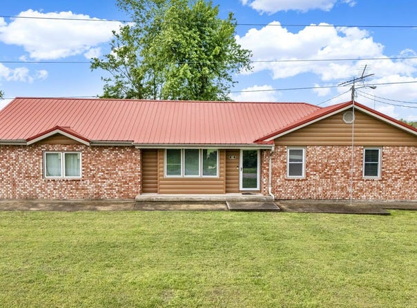 142 Reid Drive, Theodosia, MO 65761