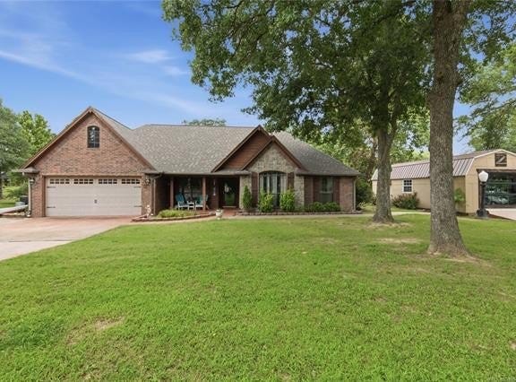 61 Hummingbird Lane, Eufaula, OK 74432
