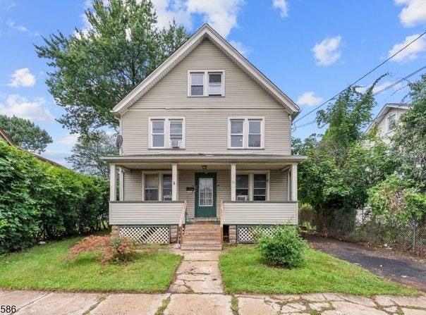 36 Pulaski St, Bloomfield Twp., NJ 07003-3923
