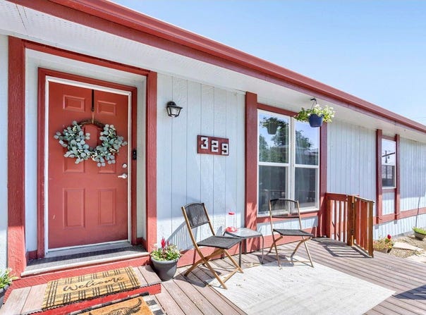 329 Palmer Ave, Mead, CO 80542