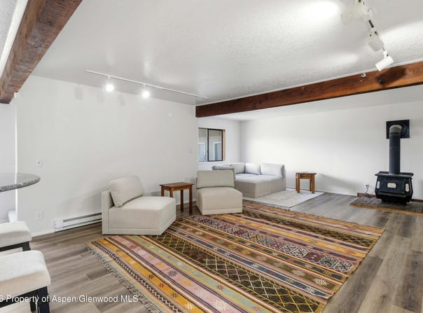 1102 Valley View Road, Glenwood Springs, CO 81601