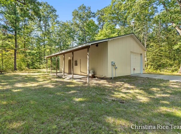 23101 4 Mile Road, Morley, MI 49336