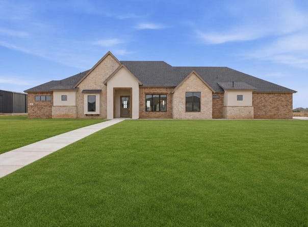 309 Maple Street, New Home, TX 79381