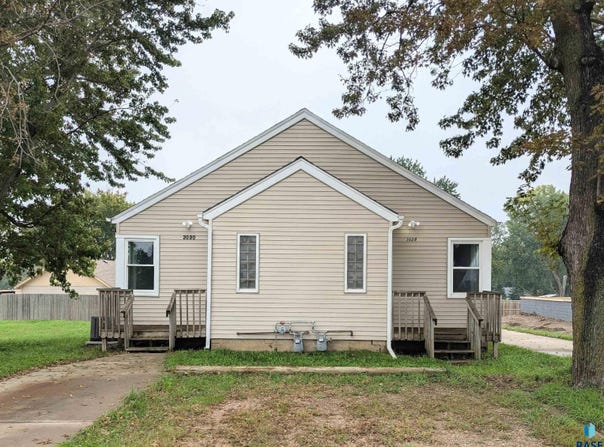 3028 N Van Eps Ave, Sioux Falls, SD 57104