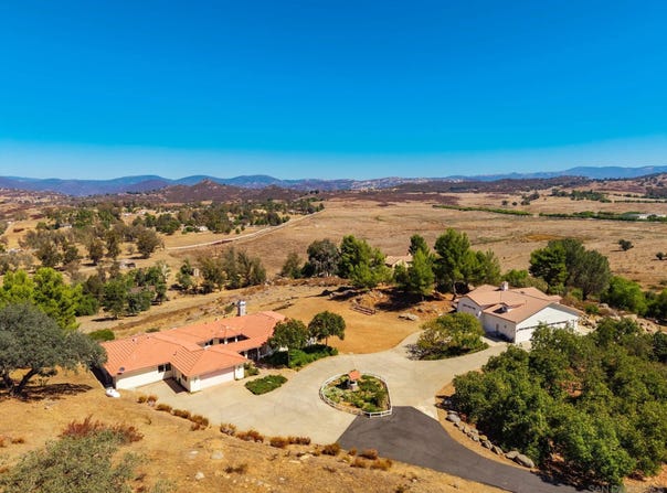 25090 Oakana, Ramona, CA 92065