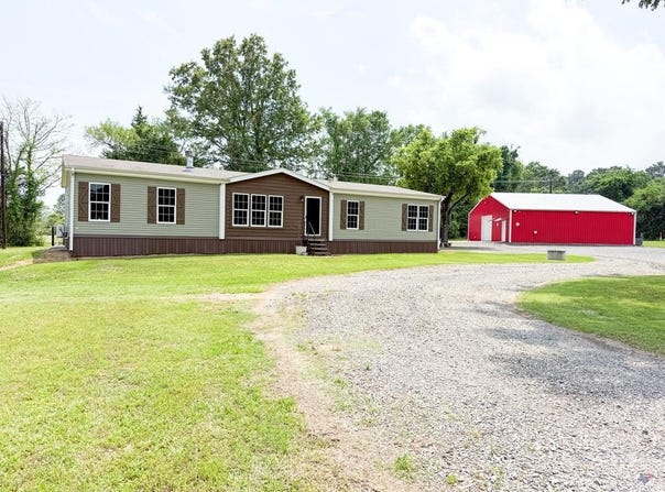 10739 W 7th St, Texarkana, TX 75501