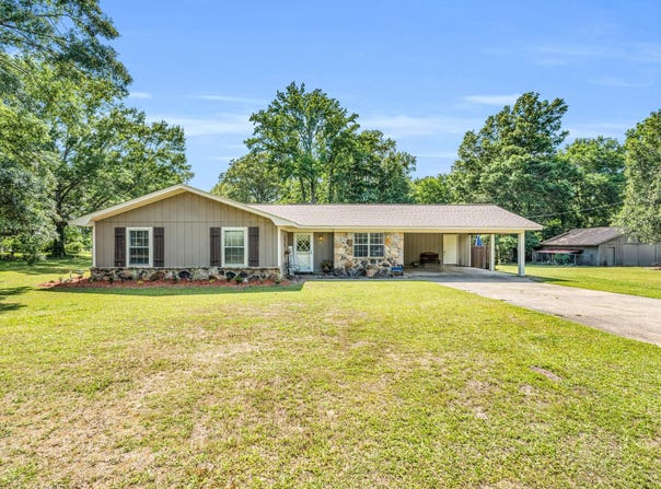 249 Ruby Lane, Columbus, MS 39702