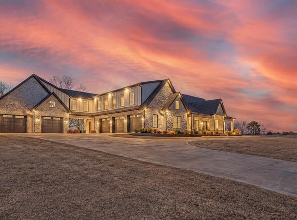 155 CR 7599, Jonesboro, AR 72405