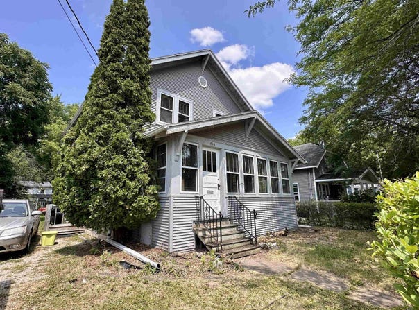 516 E MAPLE Street, APPLETON, WI 54915