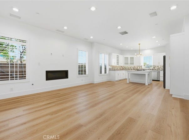 1509 Orange, Costa Mesa, CA 92627