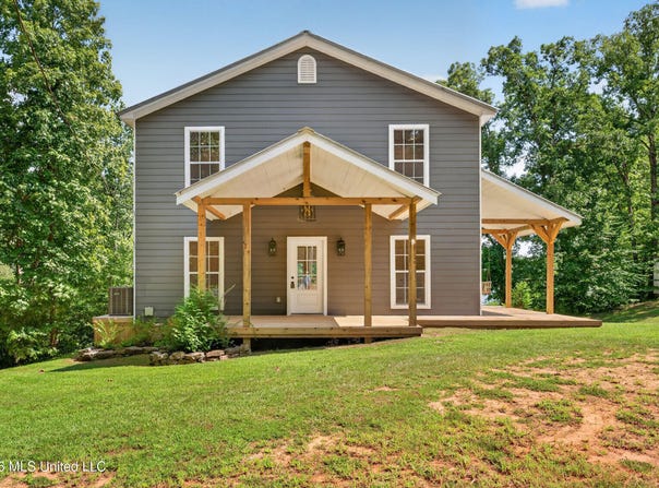 2881 Cr 424, Ripley, MS 38663