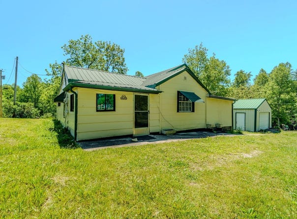 407 Ramsey Rd, Winfield, TN 37892