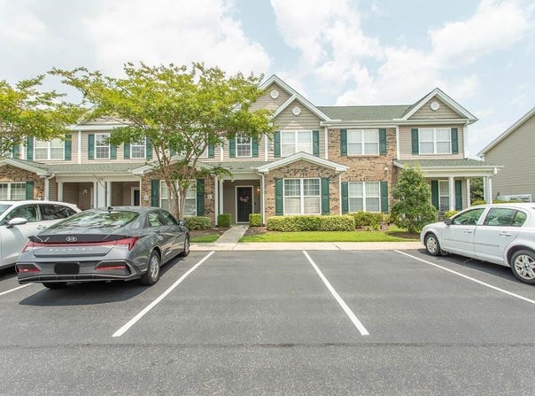 159 Chenoa Dr., Murrells Inlet, SC 29576