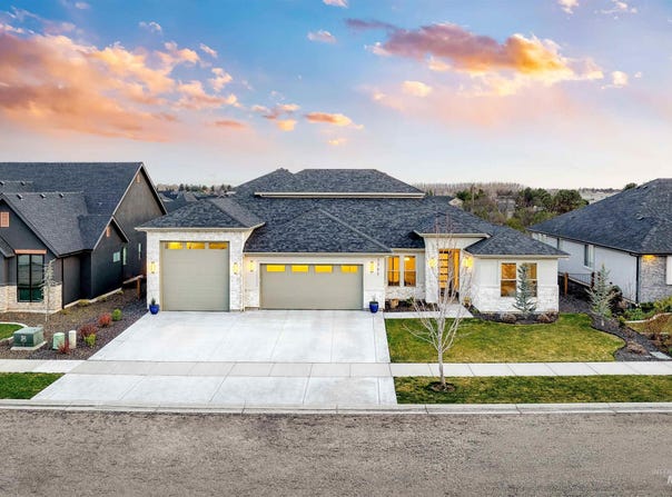 3505 W Barefoot St, Eagle, ID 83616