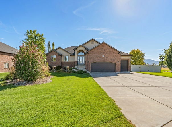 1555 N 4325 W, Plain City, UT 84404