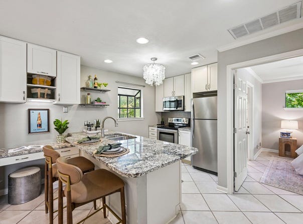 2412 Enfield Rd, Austin, TX 78703
