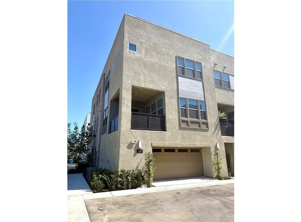 2048 Hollyleaf, Montebello, CA 90640
