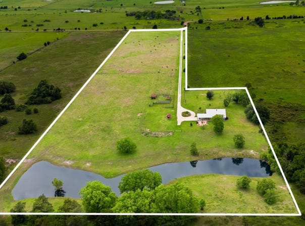 7835 Berger Rd, Schulenburg, TX 78956
